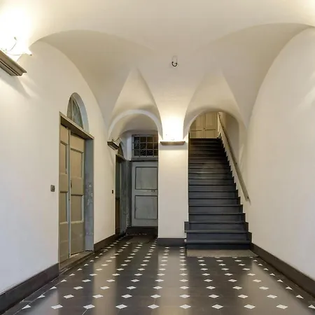 Apartment Gorgeous In With Kitchen Varese Ligure