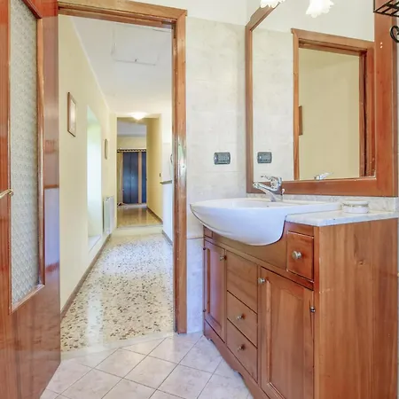 Gorgeous In With Kitchen Apartment